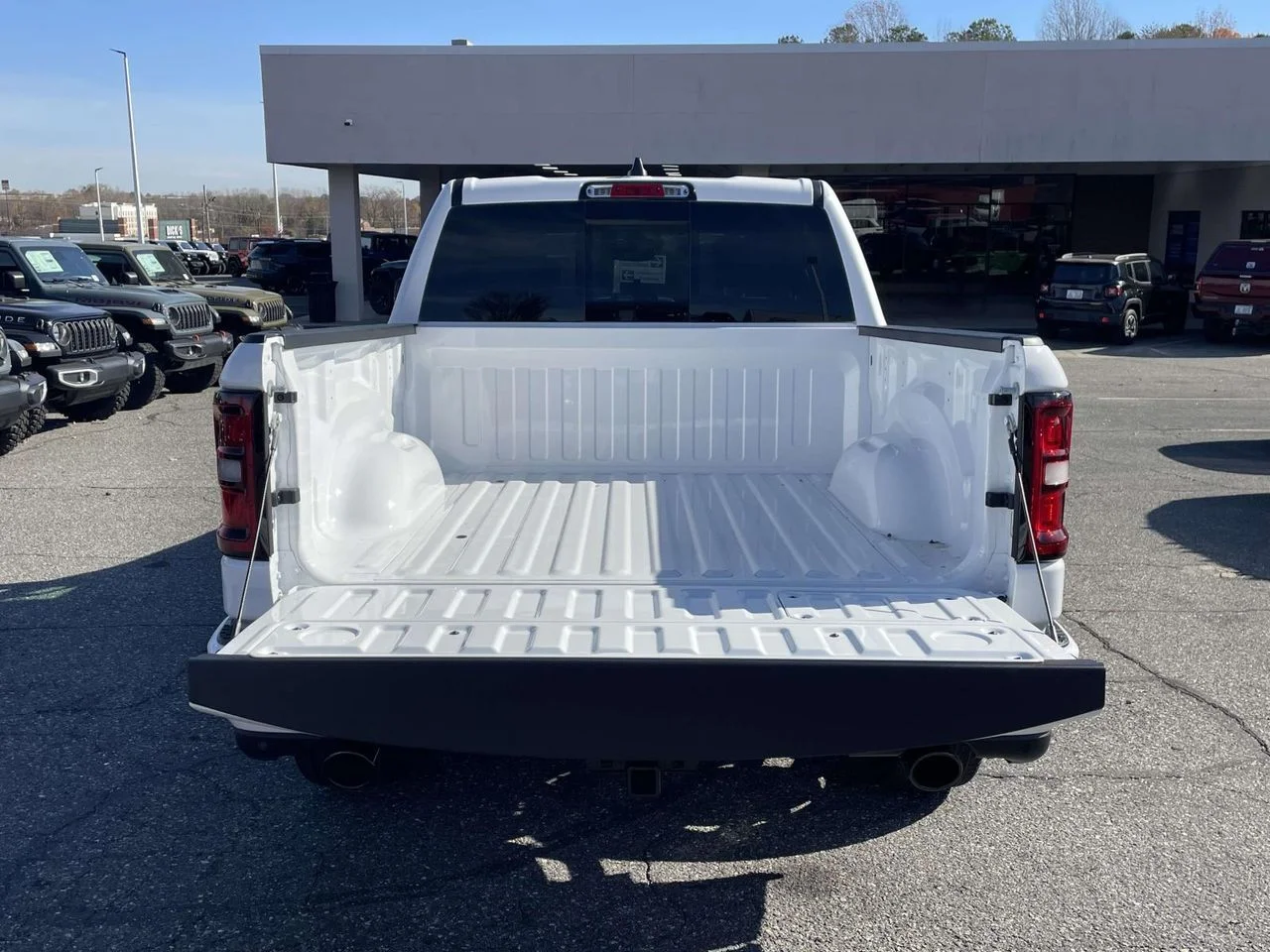 New 2026 Bright White Clear-Coat Exterior Paint RAM Laramie image 38