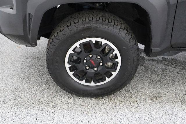 2025 Toyota Tacoma TRD Off Road - Photo 11