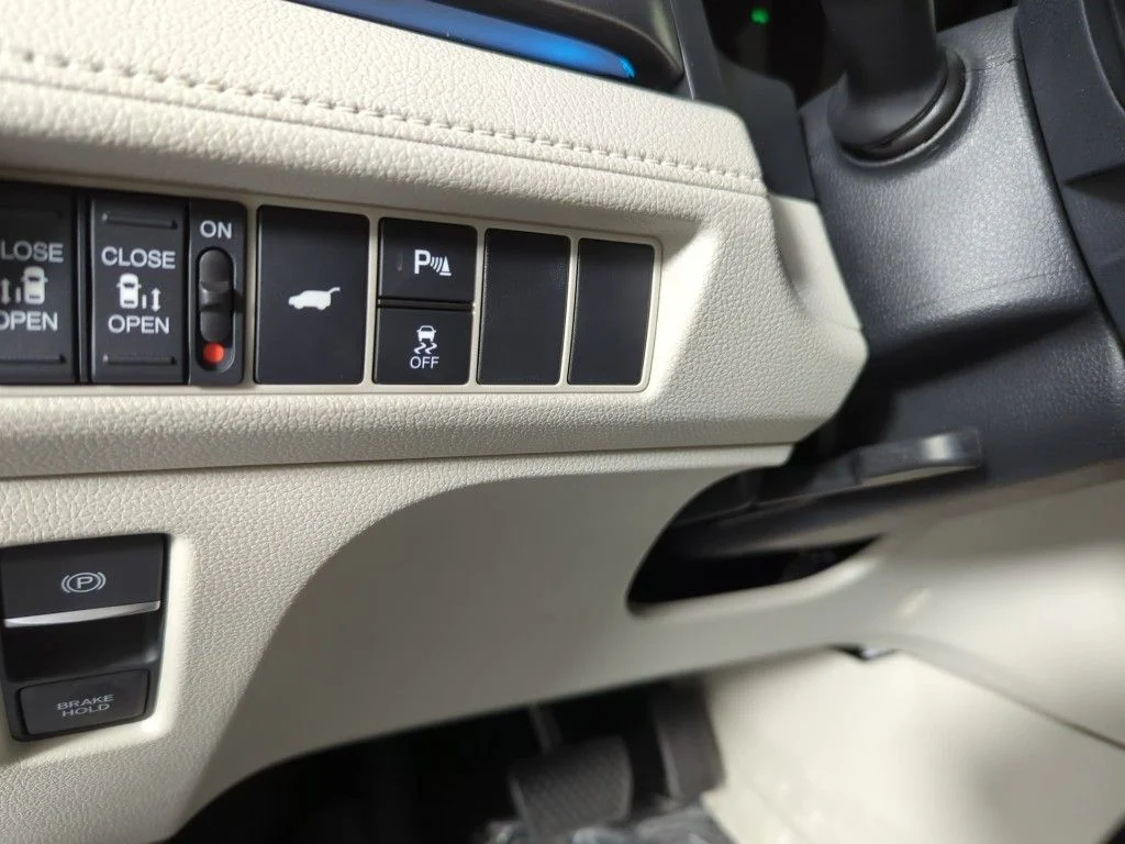 2026 Honda Odyssey Touring - Photo 22
