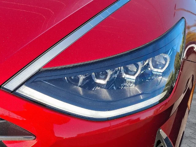 Certified Used 2023 Red Hyundai SE image 8