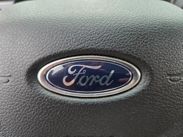 Used 2024 White Ford Lariat image 33