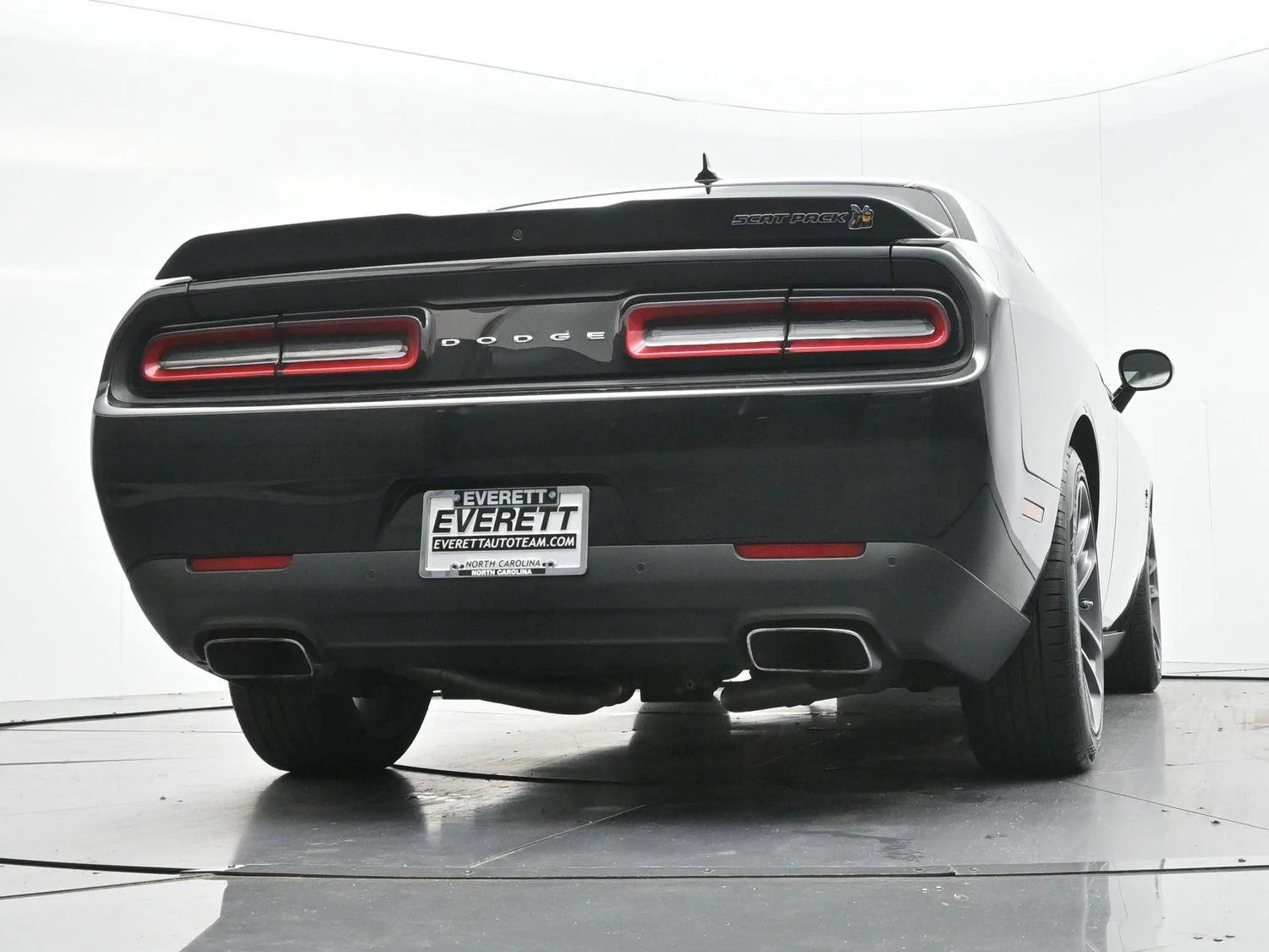 Used 2023 Pitch Black Clearcoat Dodge R/T Scat Pack image 45
