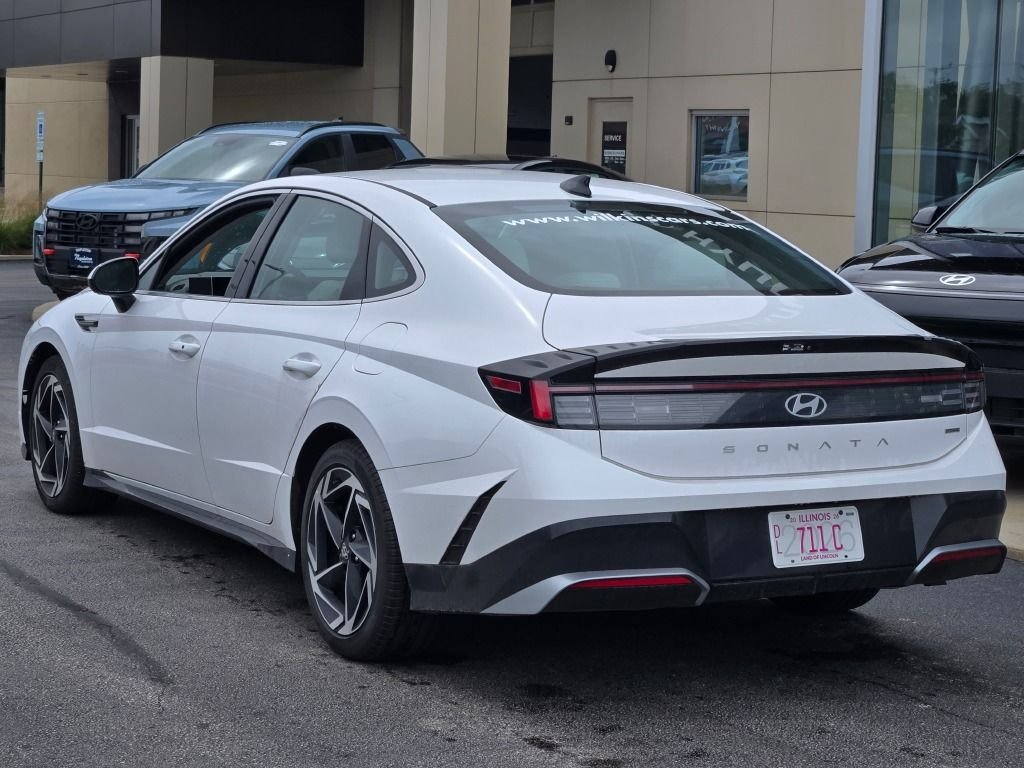 Certified Used 2026 White Hyundai SEL Sport image 12