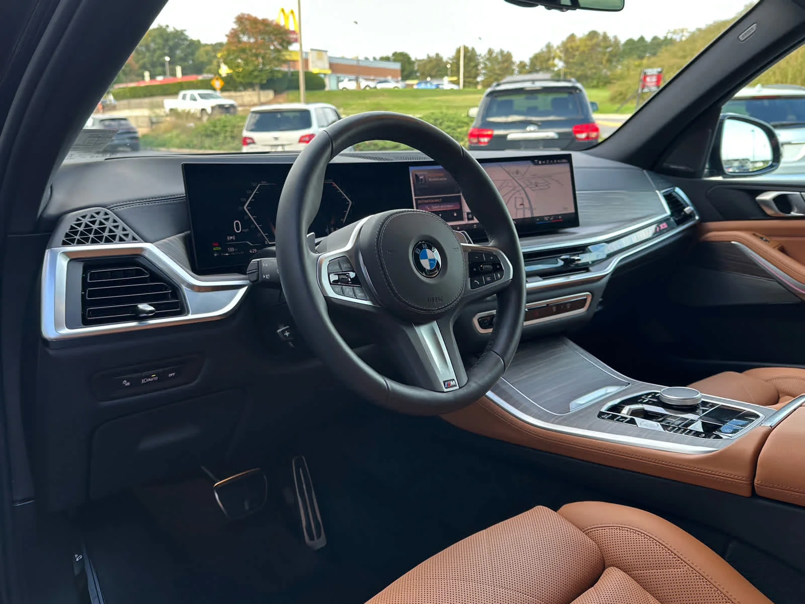 Used 2026 Black Sapphire Metallic BMW xDrive40i image 6