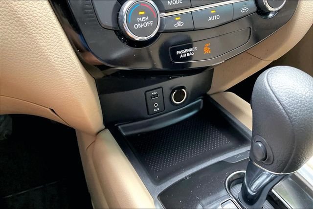 Used 2016 Black Nissan SV image 29