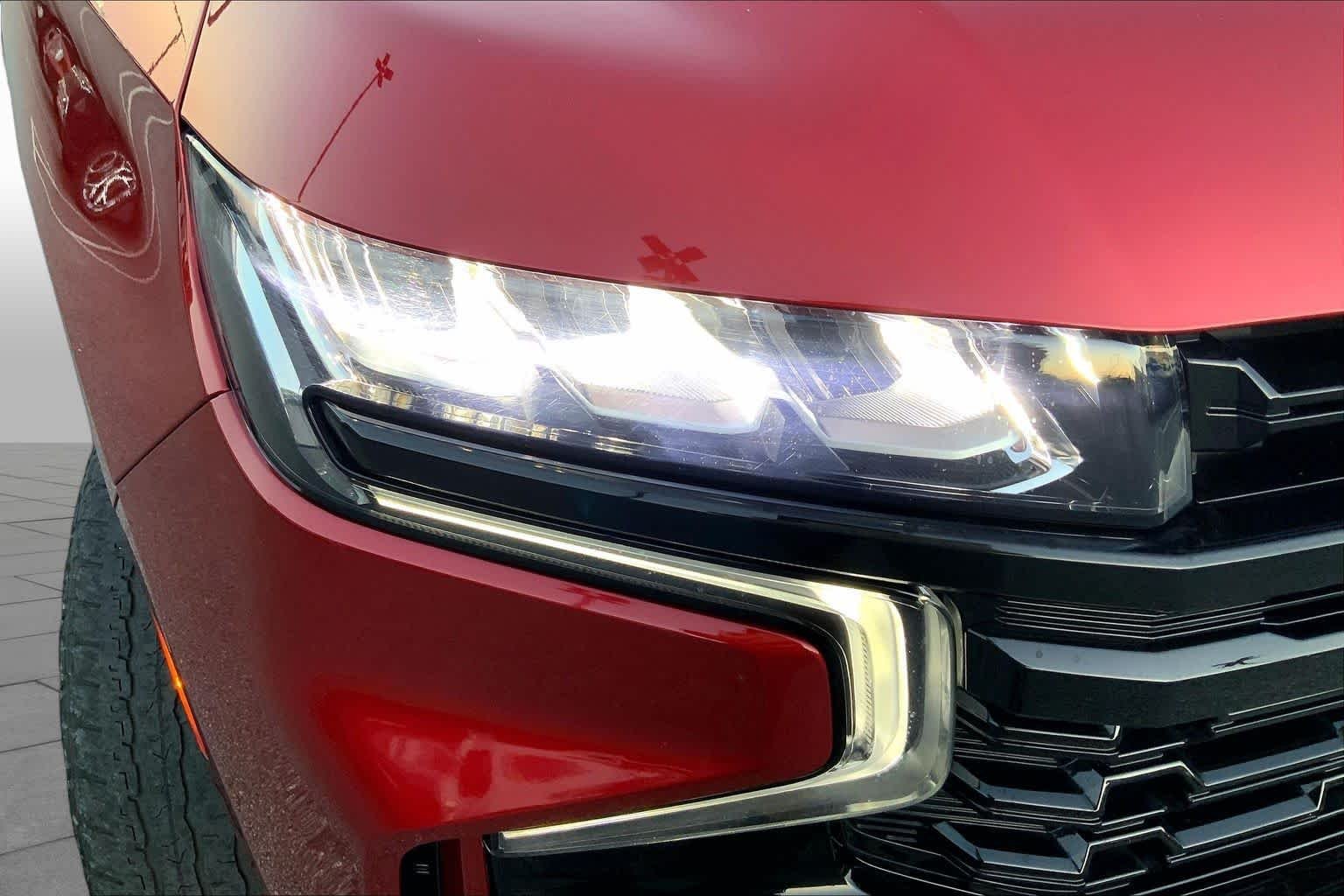Used 2023 Radiant Red Tintcoat Chevrolet Z71 image 26
