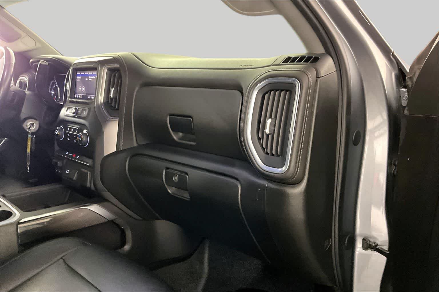 Used 2020 SATIN STEEL METALLIC Chevrolet Custom Trail Boss image 17
