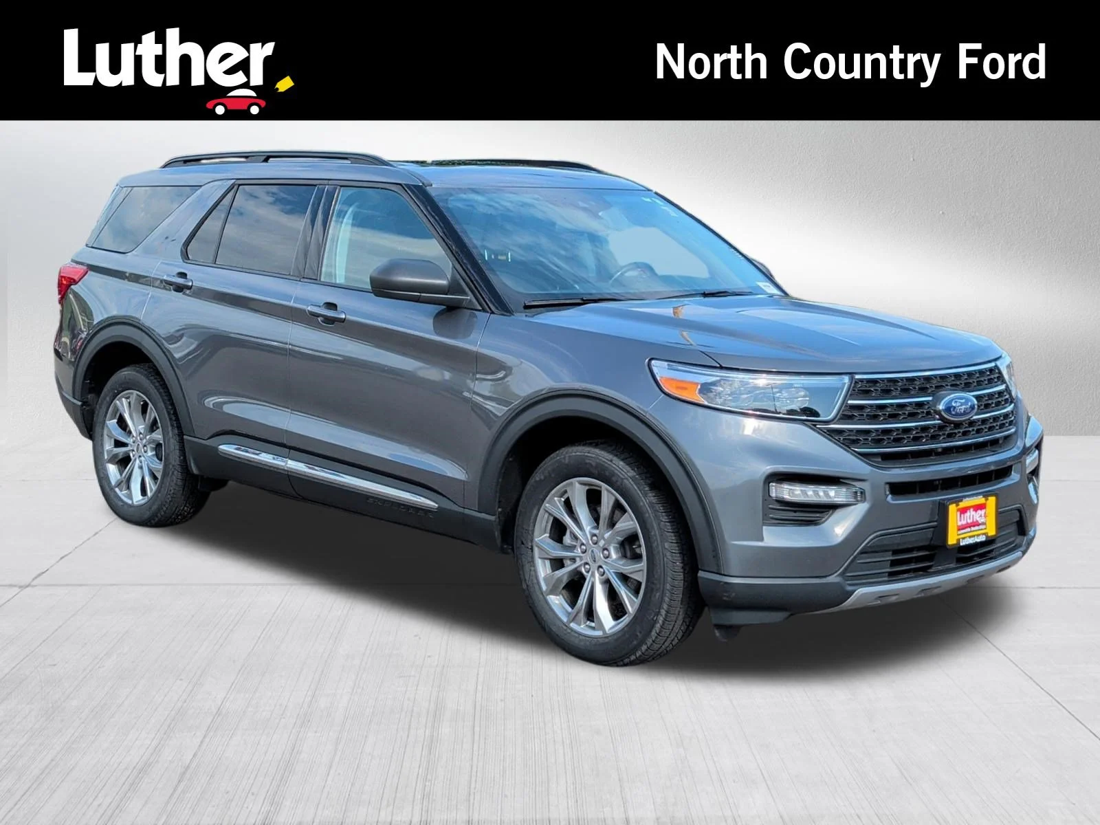 2022 Ford Explorer XLT 4WD's photo