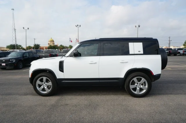 Used 2024 WHITE Land Rover S image 9