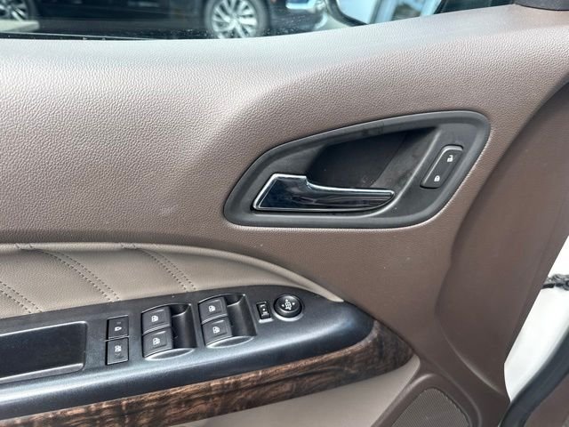 Used 2021 White GMC Denali image 10