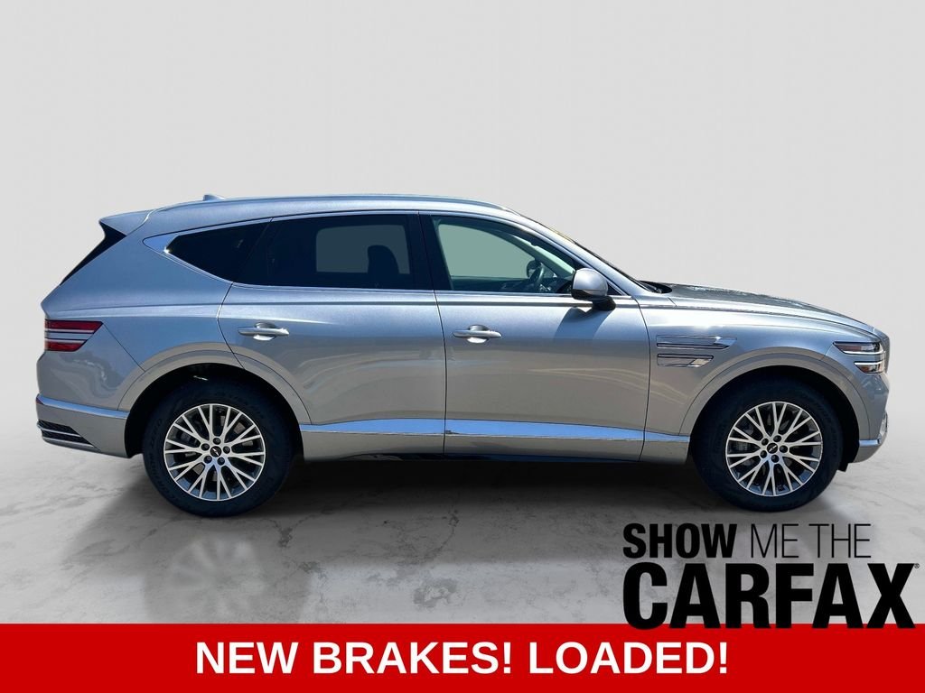 Used 2025 Silver Genesis 2.5T image 6