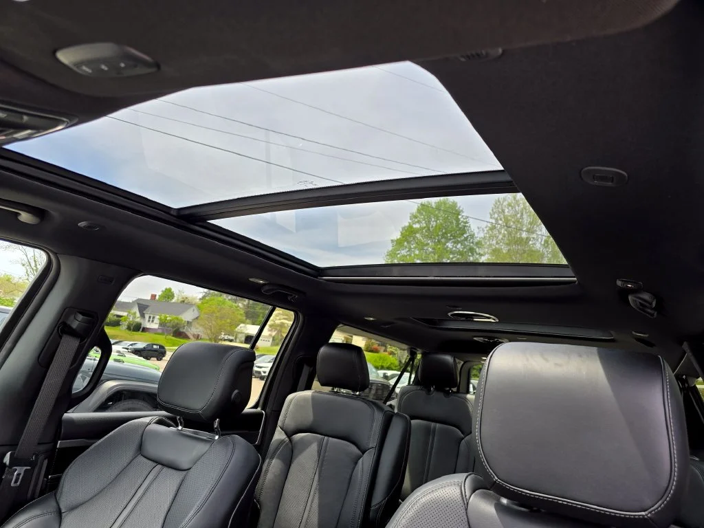 New 2026 White Jeep Limited Altitude image 13