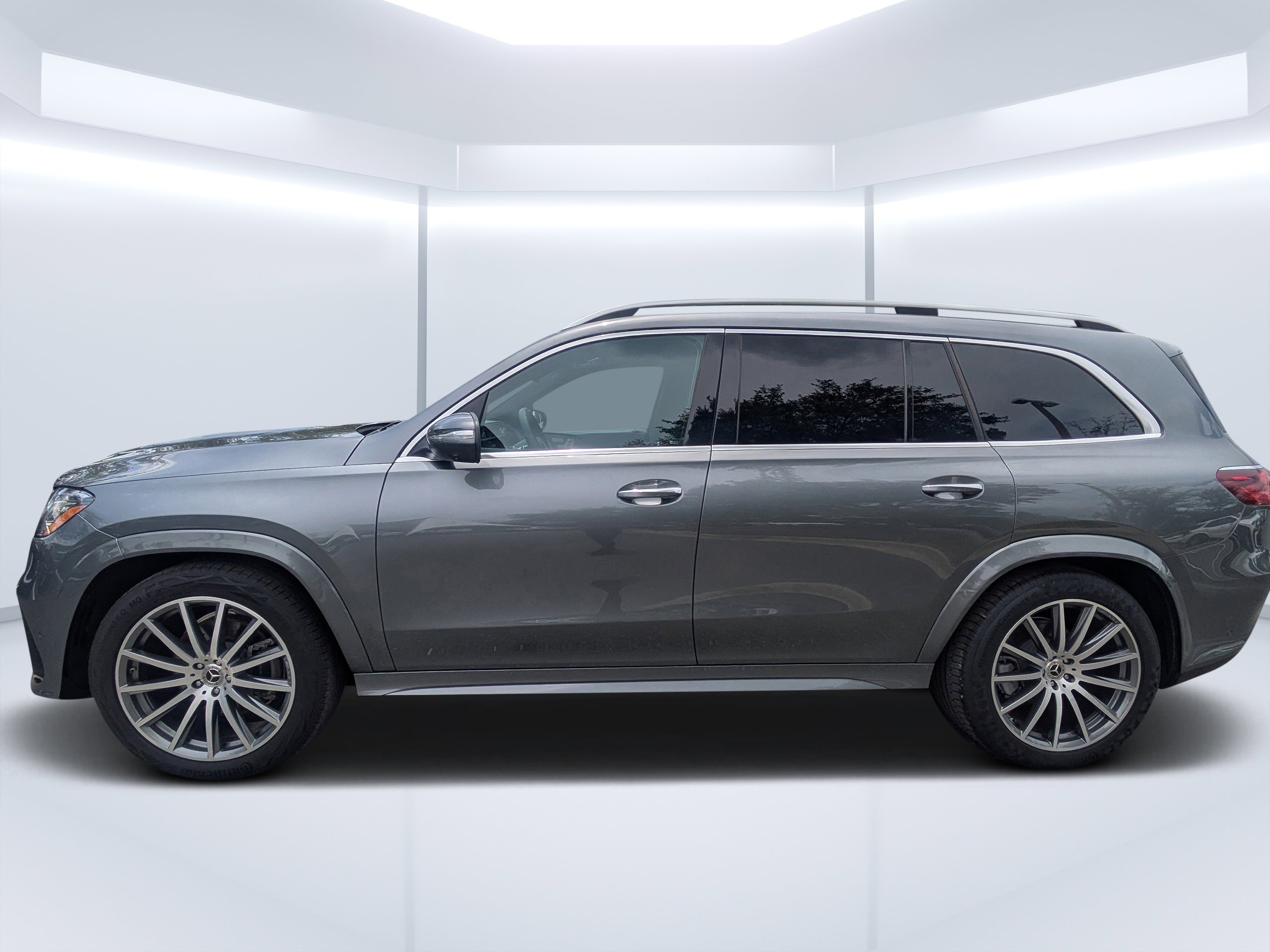 Certified Used 2025 Selenite Grey Metallic Mercedes-Benz GLS 450 image 6
