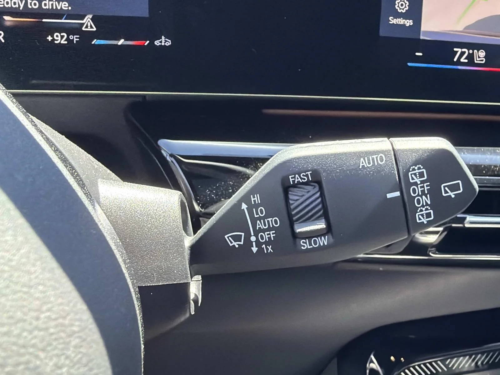 New 2026 Dune Grey Metallic BMW xDrive28i image 25