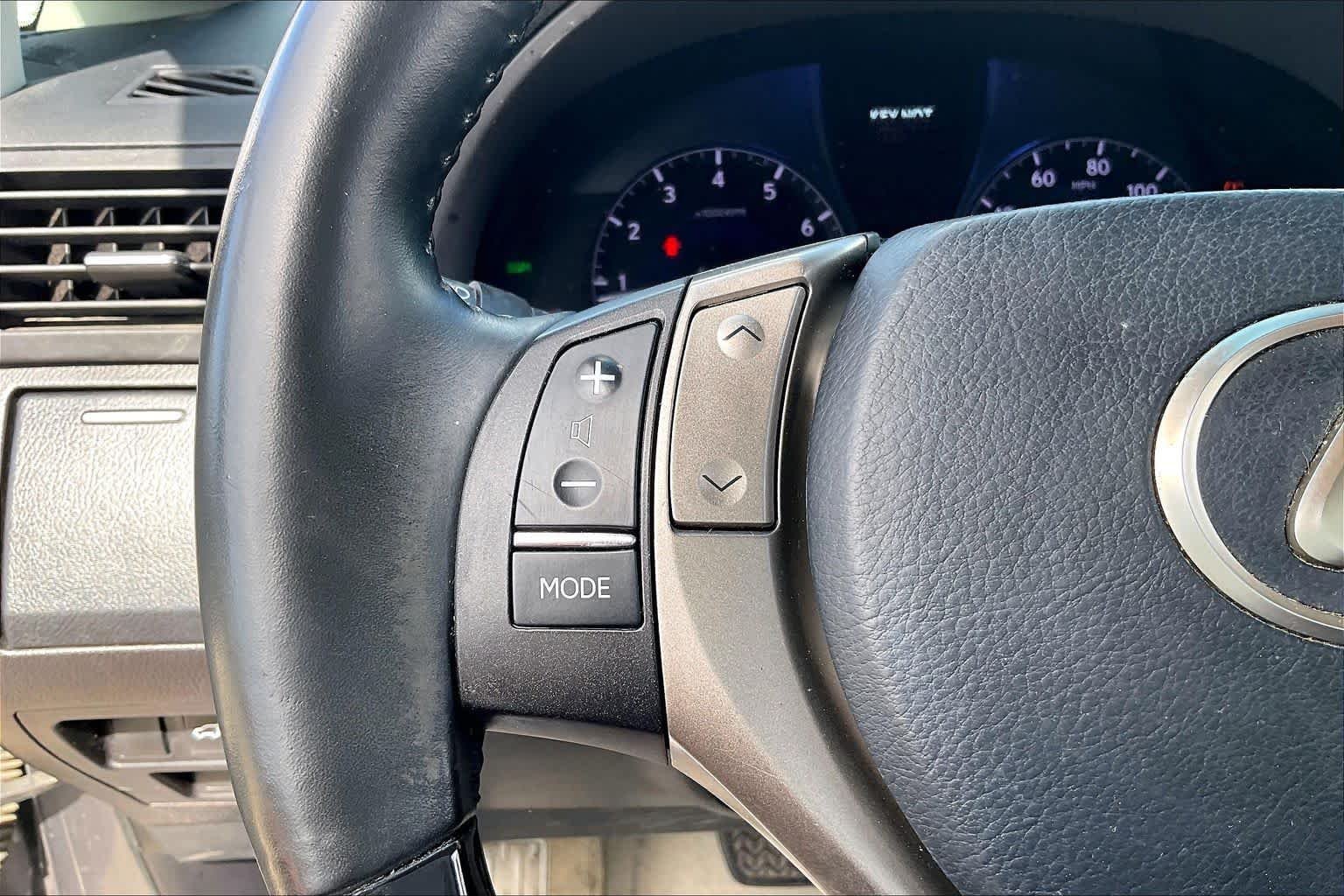 Used 2015 Nebula Gray Pearl Lexus  image 21