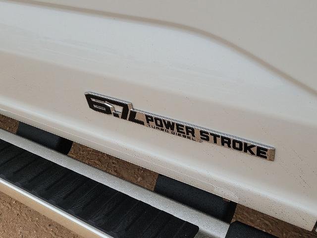 New 2026 Star White Metallic Tri-Coat Ford F-250® Lariat® image 37