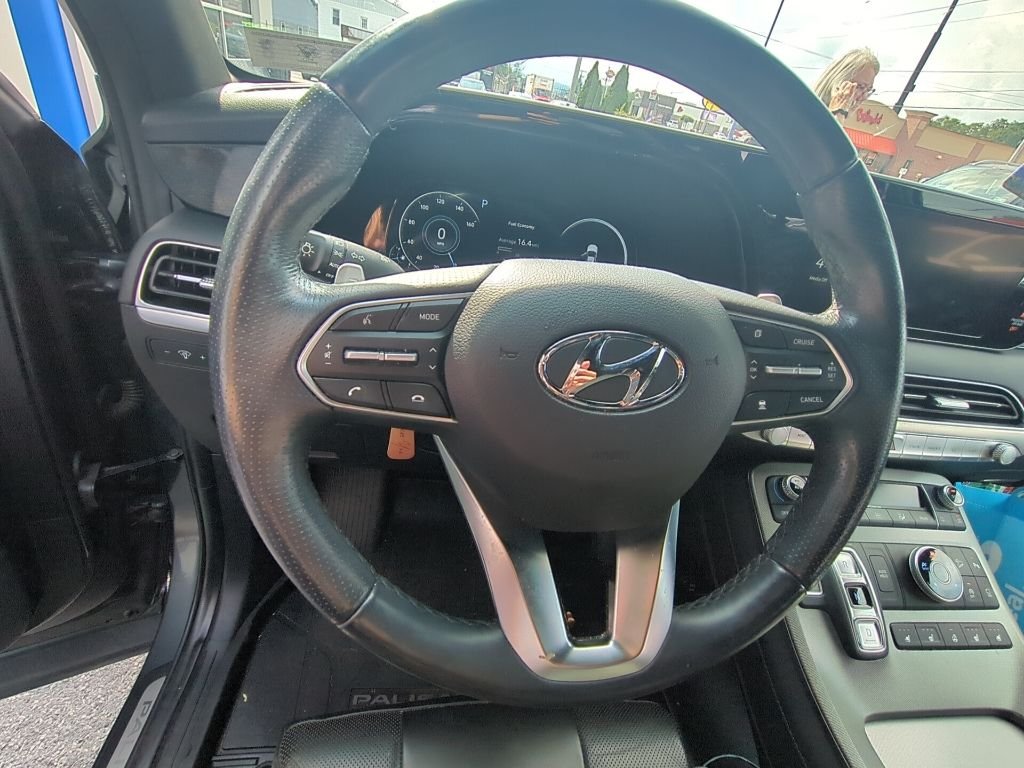 Used 2022 Gray Hyundai Calligraphy image 9