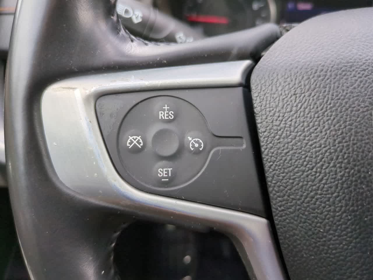 Used 2019 Ebony Twilight Metallic GMC SLE image 22
