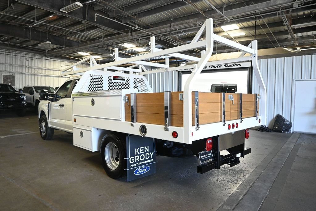 New 2026 Oxford White Ford XL image 7