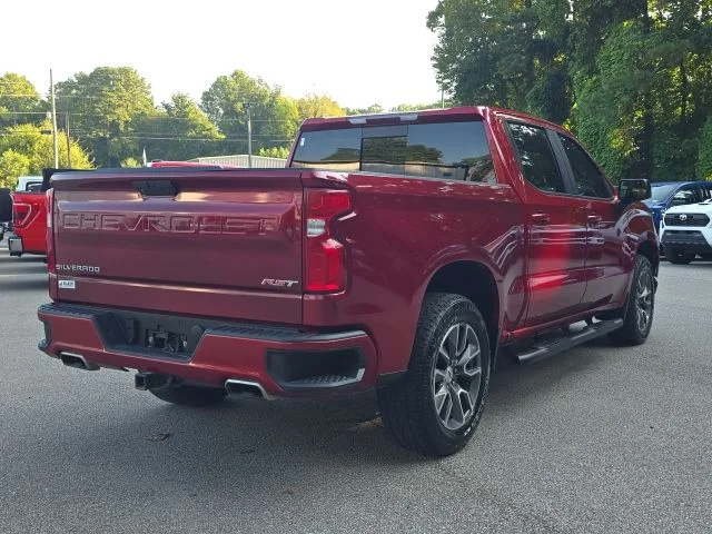 Used 2021 Red Chevrolet RST image 6