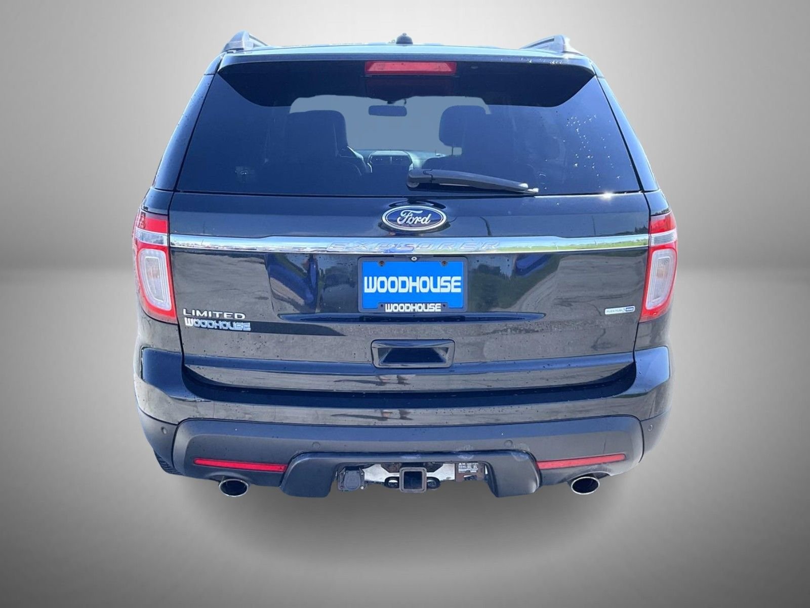 Used 2015 Black Ford Limited image 6