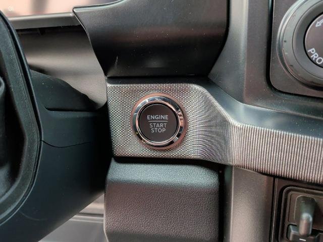 New 2026 Star White Metallic Tri-Coat Ford F-250® Platinum® image 76