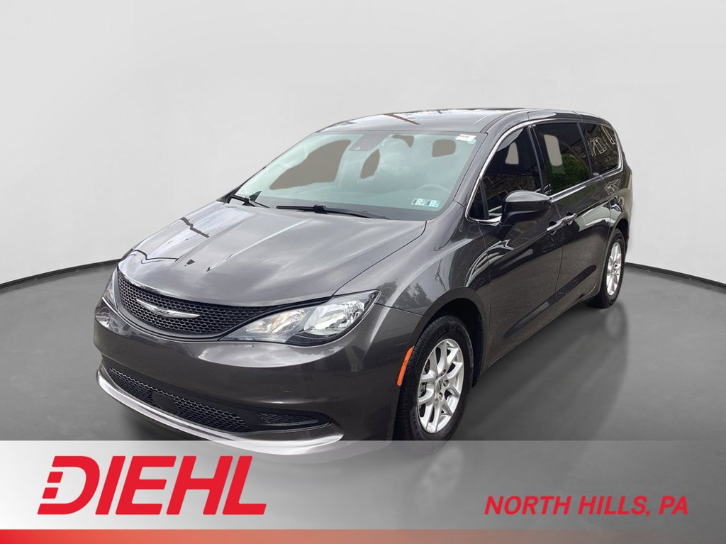Used 2022 Gray Chrysler LX image 1
