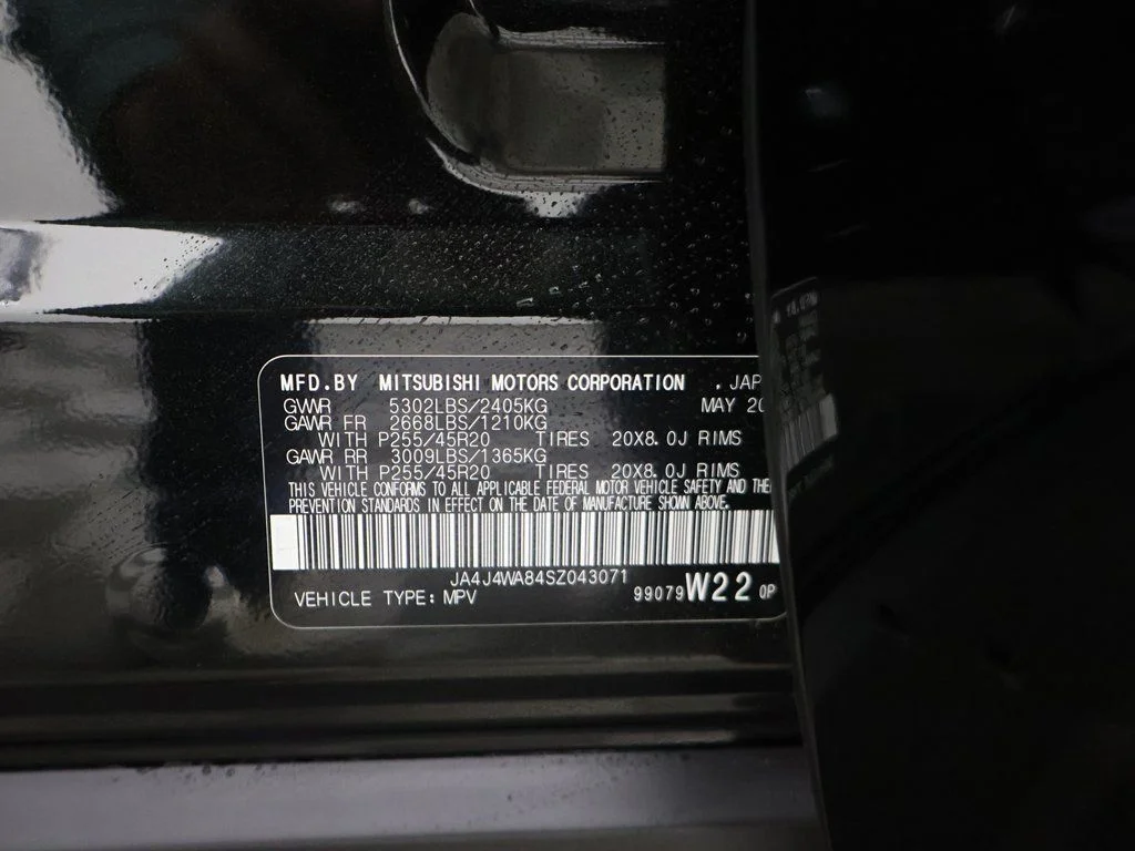 2025 Mitsubishi Outlander SEL Platinum Edition - Photo 59