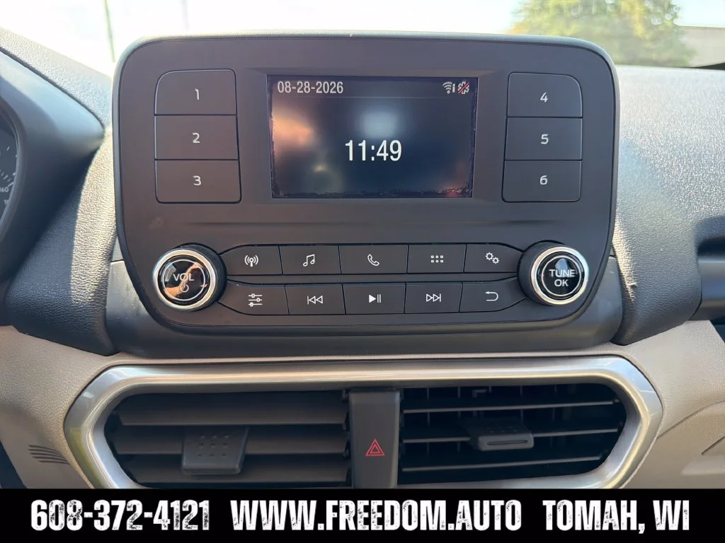 Used 2021  Ford S image 18