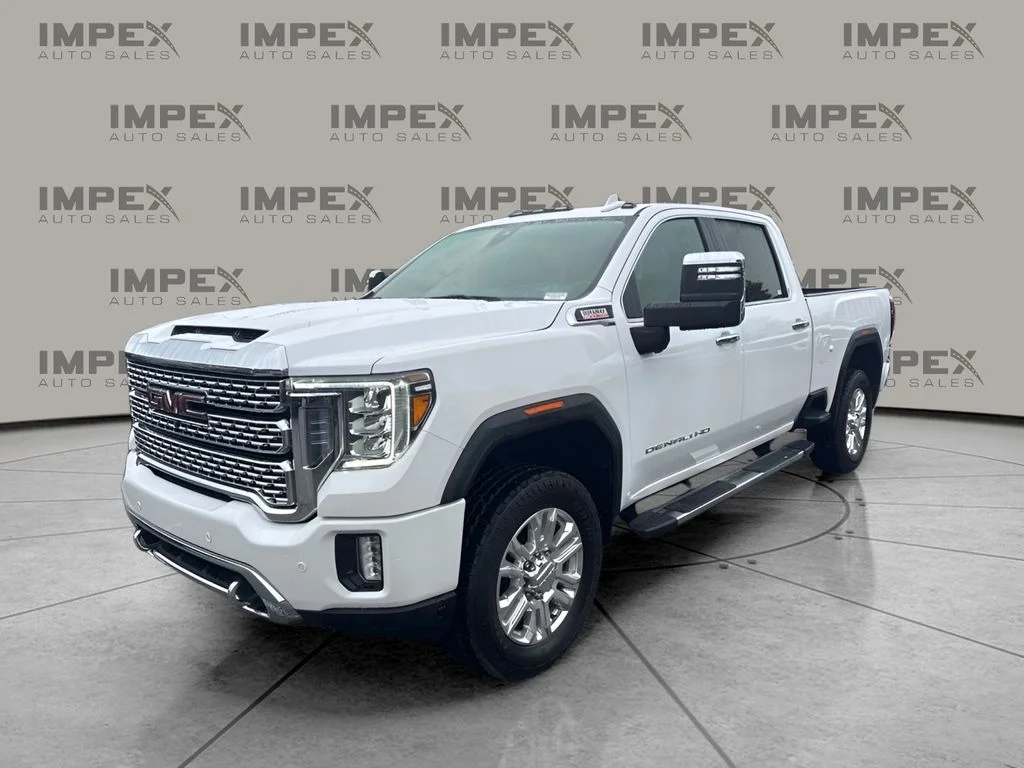 Used 2021 White GMC Denali image 1