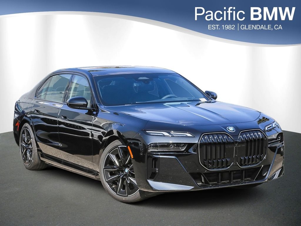 2025 BMW 7 Series 750e xDrive Sedan's photo