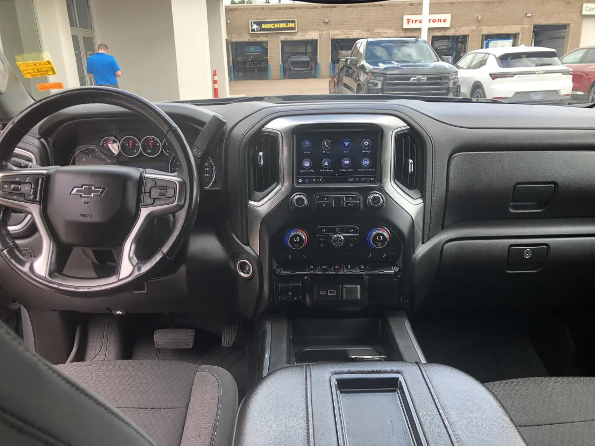 Used 2020 Grey Chevrolet 4WD Crew Cab 147" RST image 16