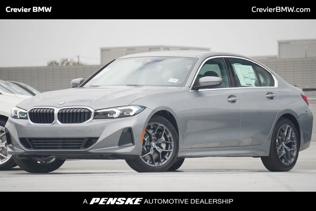 2025 BMW 3 Series 330i xDrive Sedan's photo