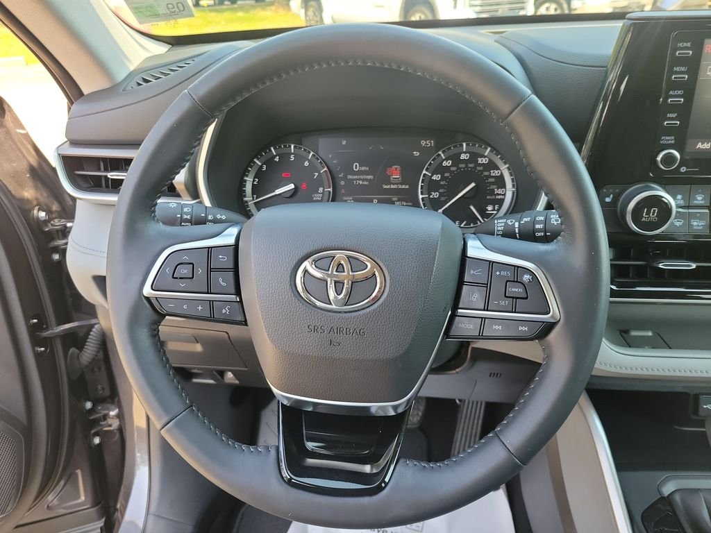 Certified Used 2021 Gray Toyota XLE image 16