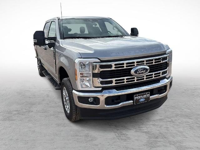 New 2026 Agate Black Metallic Ford F-250® XLT image 27