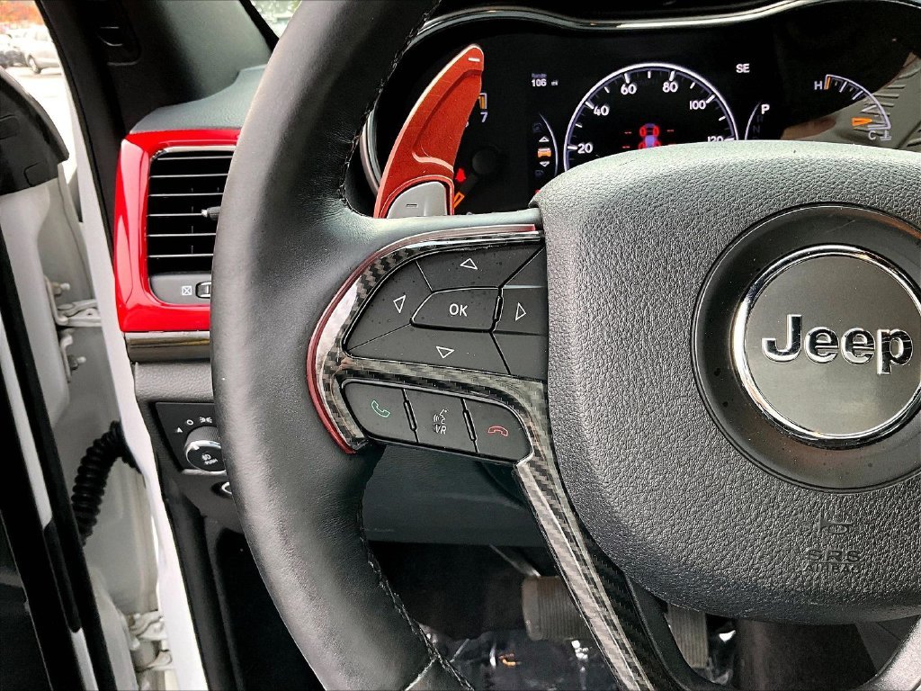 Used 2017 Bright White Clearcoat Jeep Altitude image 23