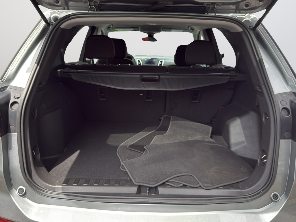 Used 2023 Gray Chevrolet LT image 12