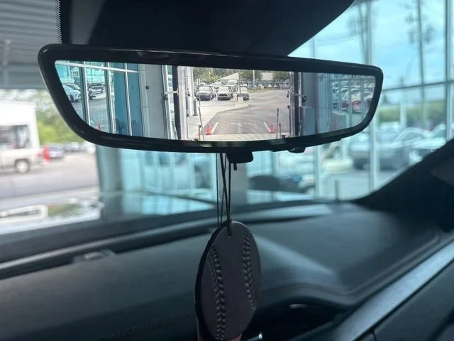 Used 2025 Sterling Metallic GMC AT4 image 10