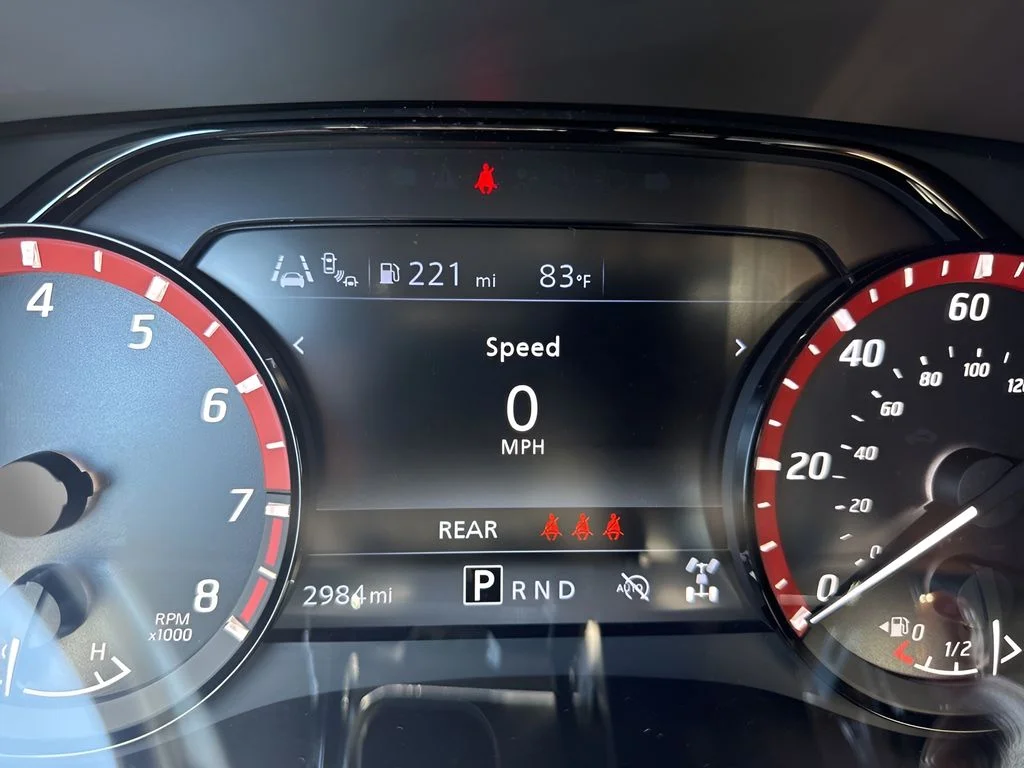 Used 2025 Black Nissan PRO-4X image 23