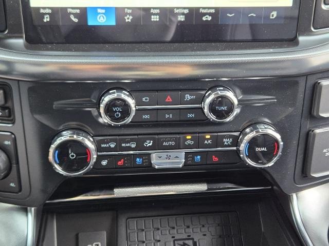 New 2026 Star White Metallic Tri-Coat FORD Platinum® image 35