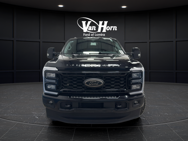 Used 2025 Agate Black Metallic Ford Lariat image 2