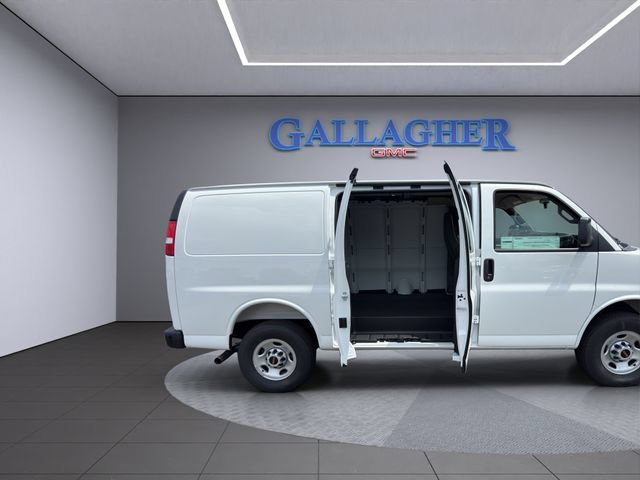 2026 GMC Savana Cargo Work Van - Photo 22