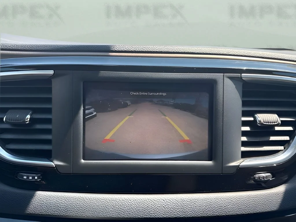 Used 2023 Silver Chrysler LX image 29