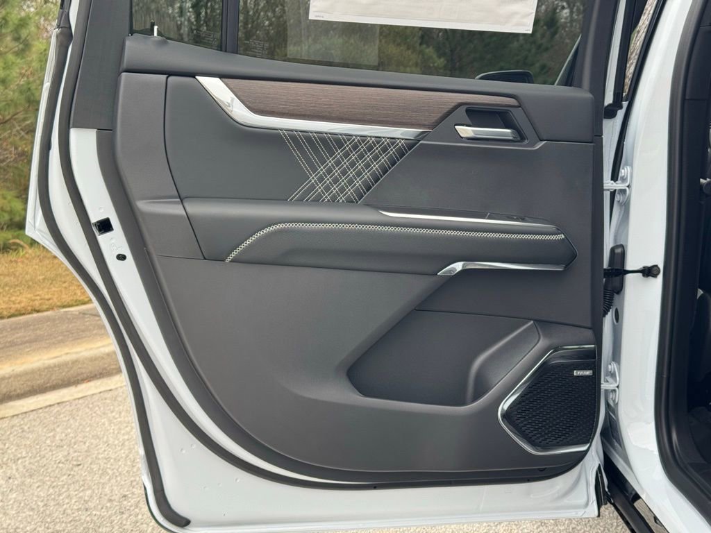 New 2026 Glacier White Tricoat GMC Denali image 21