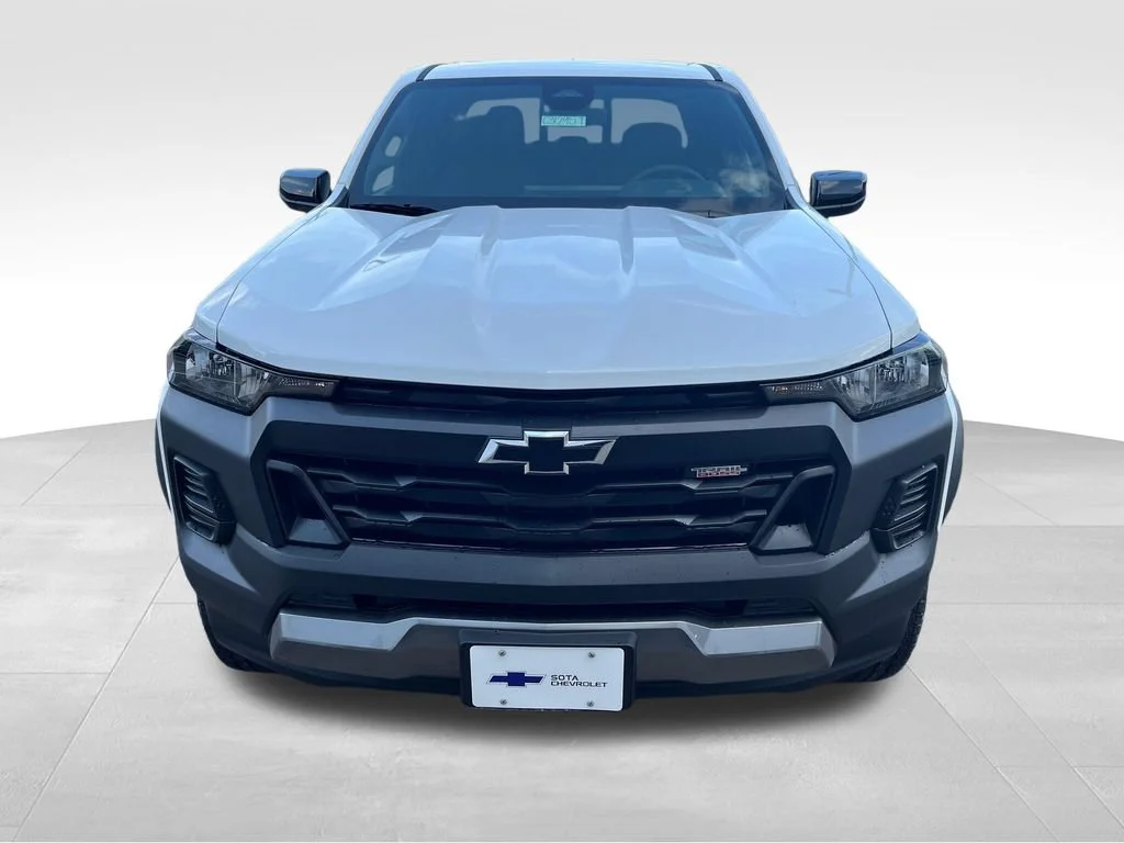 New 2026 Summit White Chevrolet Trail Boss image 8