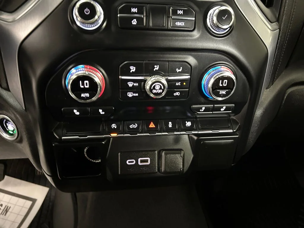 Used 2020 Blue GMC Elevation image 30