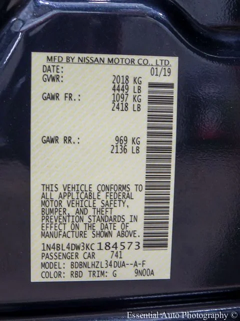 Used 2019 Blue Nissan 2.5 SV image 26
