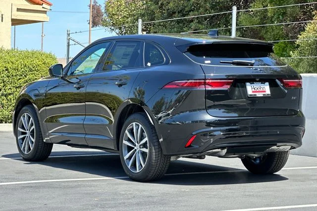 New 2026 Santorini Black Jaguar P250 R-Dynamic S image 3