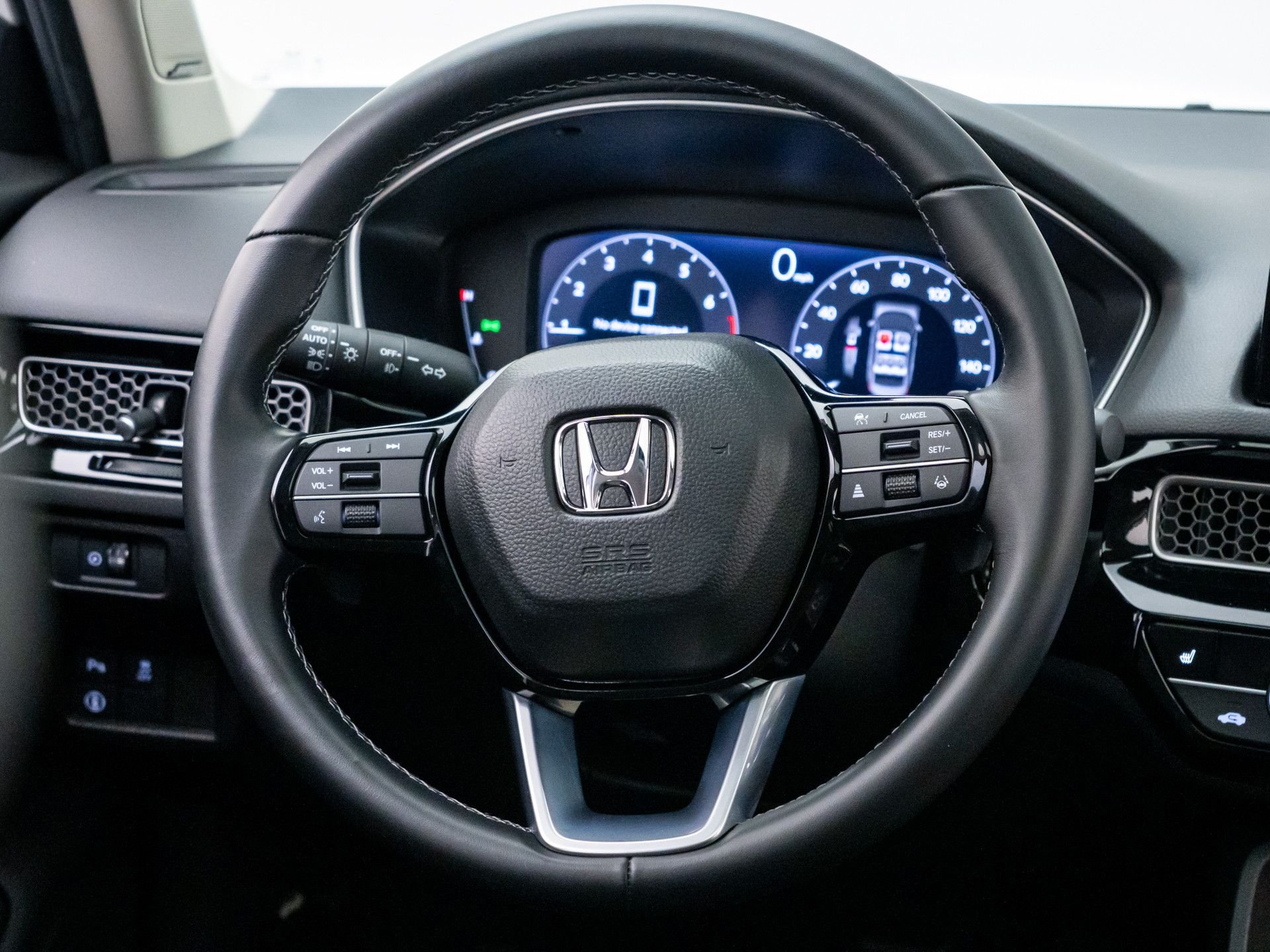 Used 2024 White Honda Touring image 11