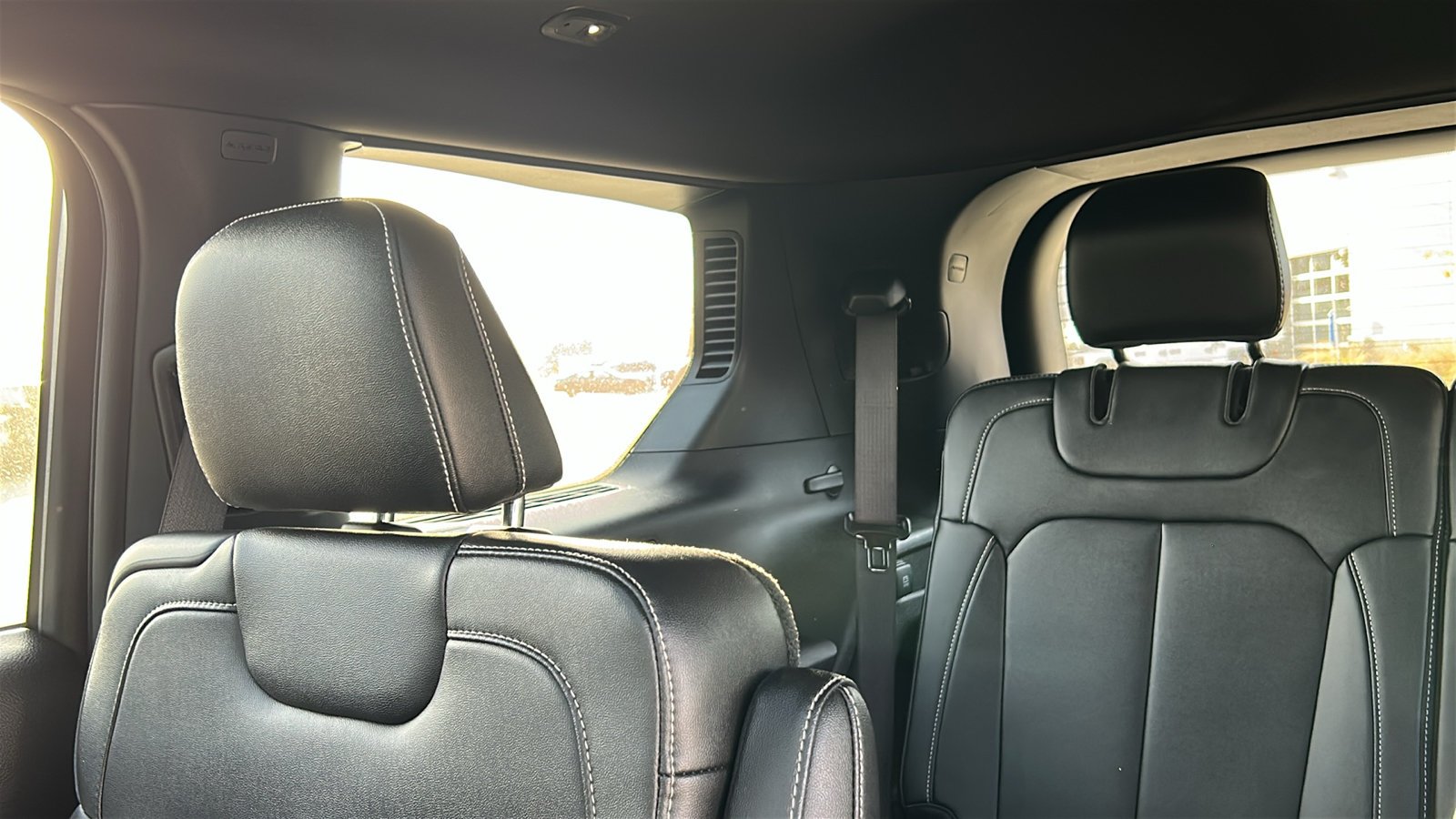 Used 2024 Red Jeep Limited image 18